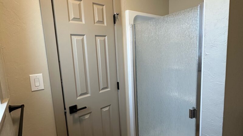 Bathtub replacement Bathroom remodel contractor near Twin Falls