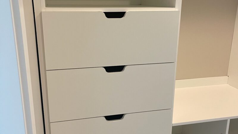 Custom Storage Solutions Filer Closet kids’ room organizers