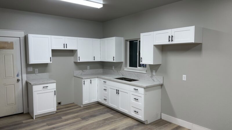 General contractor for new homes Twin Falls custom home builder specializing in custom walkways