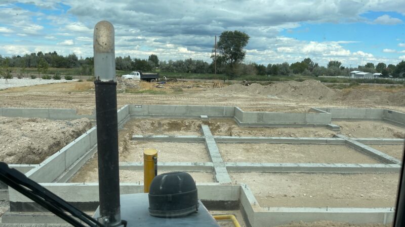 Home Builder Hollister cost to build a custom home