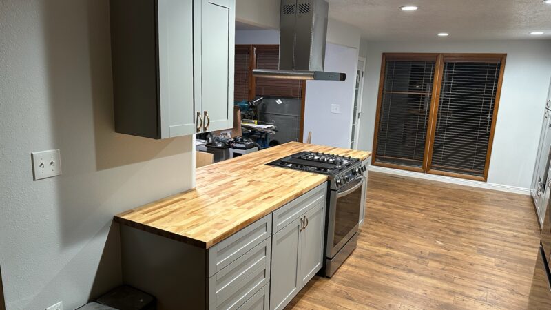 Kitchen remodel before and after Kitchen remodeling company Twin Falls